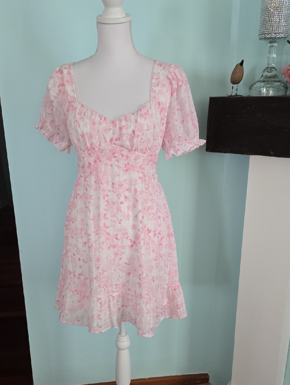 Altr'd State NWT Pink Floral Dress M